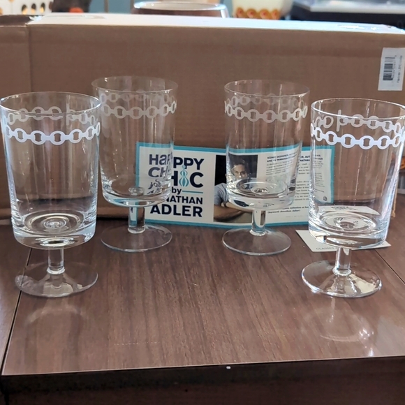 Jonathan Adler Happy Chic glasses NIB! Set of 4 - Picture 2 of 3